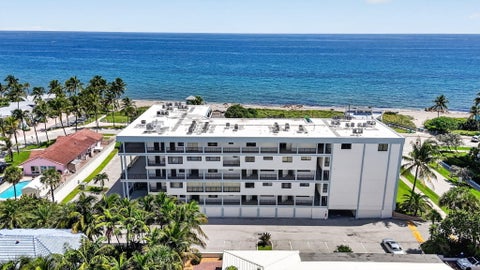 Photo of 665 SE 21st Avenue #102, Deerfield Beach, FL 33441 (MLS # B26073342)