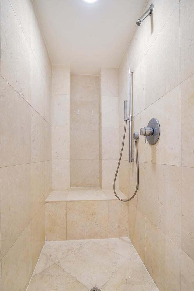 ICON BRICKELL NO TWO - Residential Lease