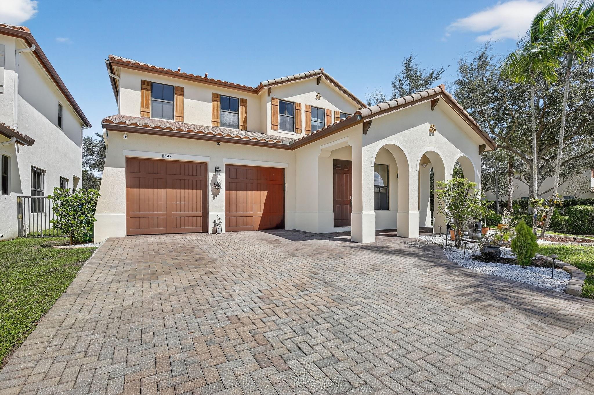 Monterra 175-155 B - Residential