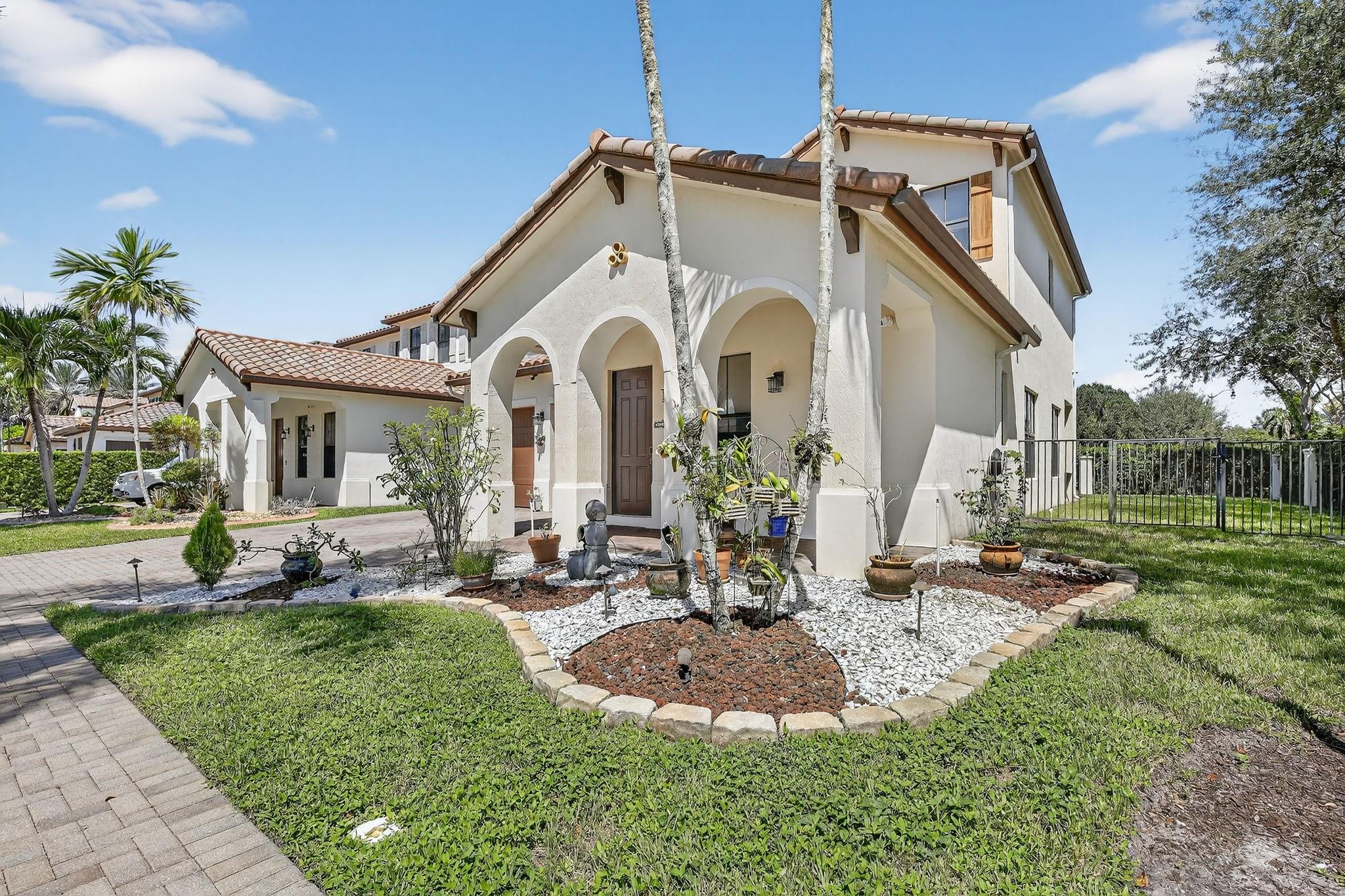 Monterra 175-155 B - Residential