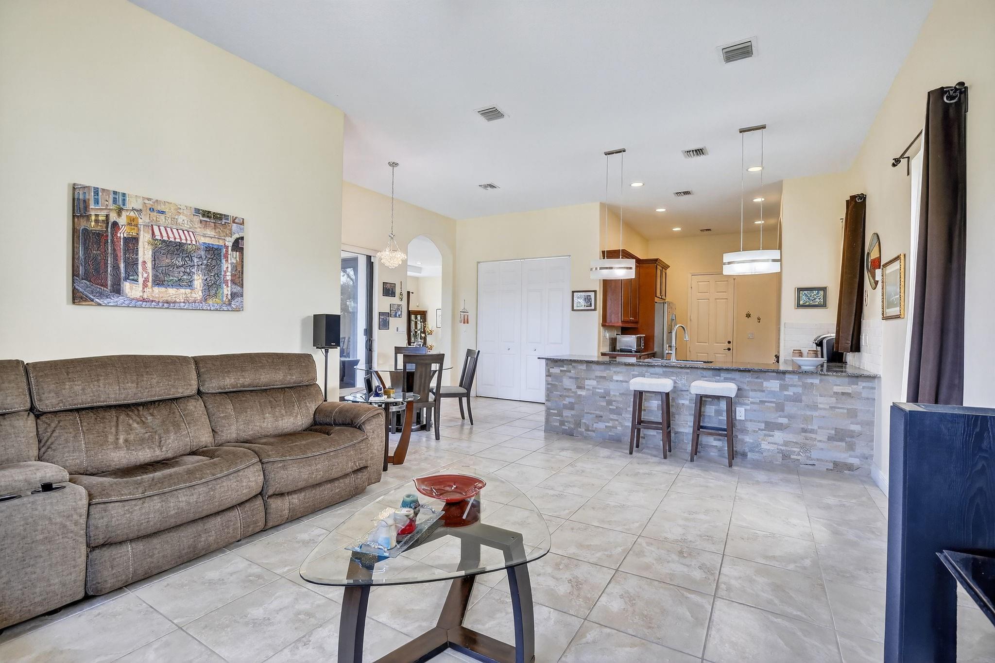Monterra 175-155 B - Residential