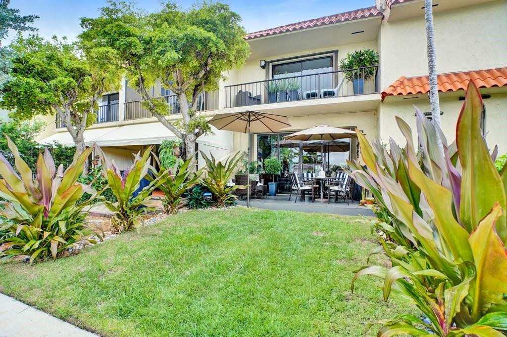 Harbour Club Villas - Residential