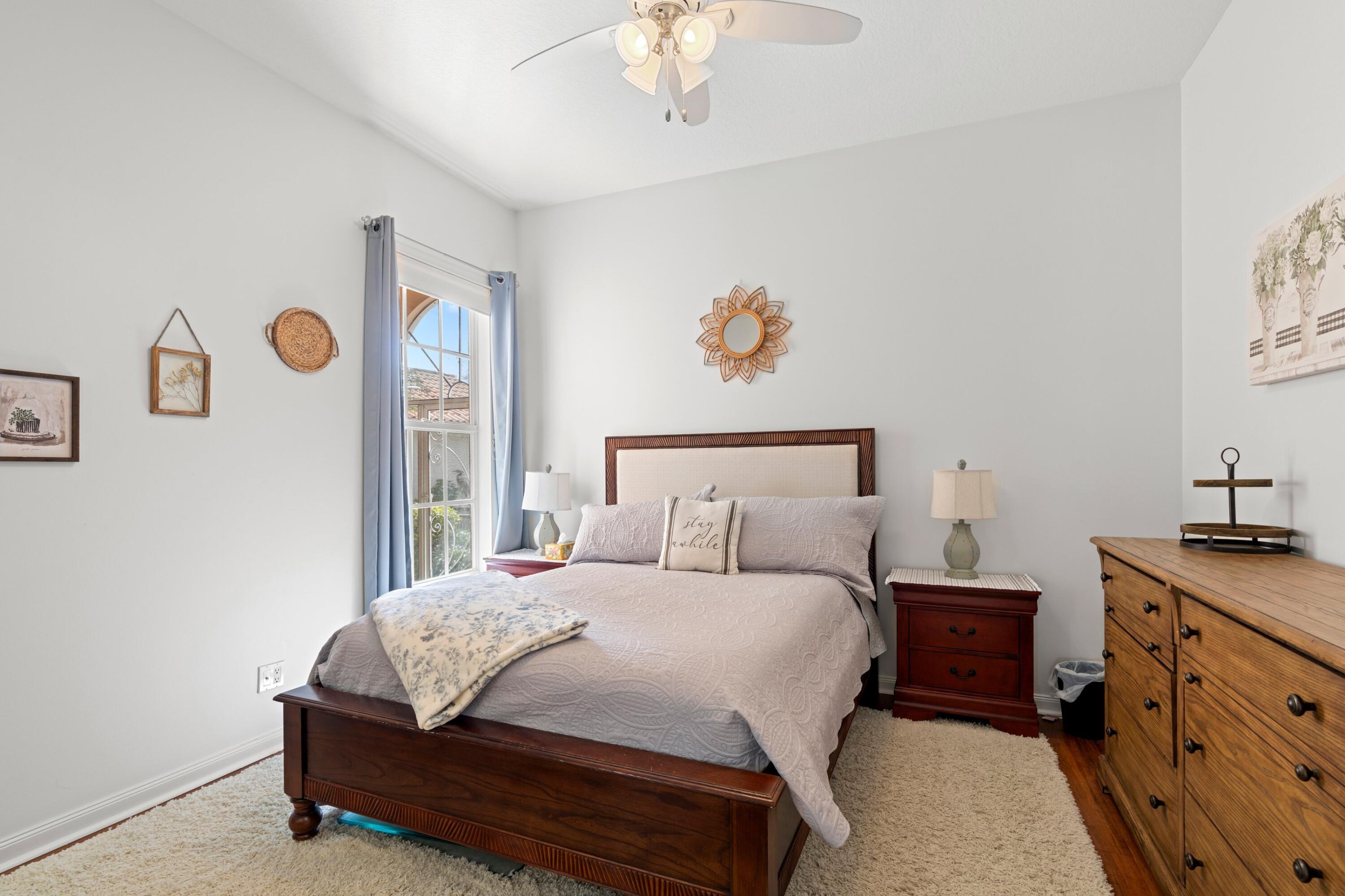 RIVERWALK 12 - Residential