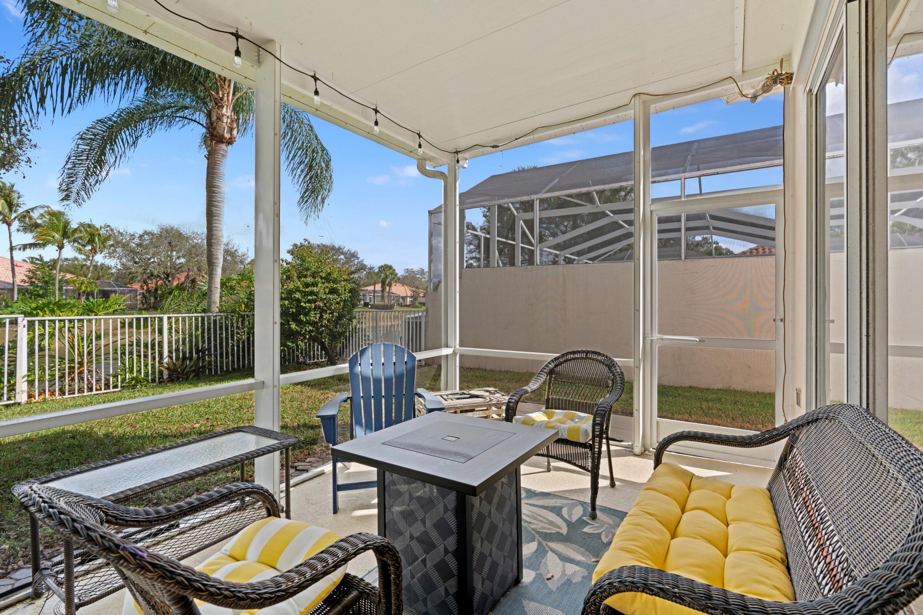 RIVERWALK 12 - Residential