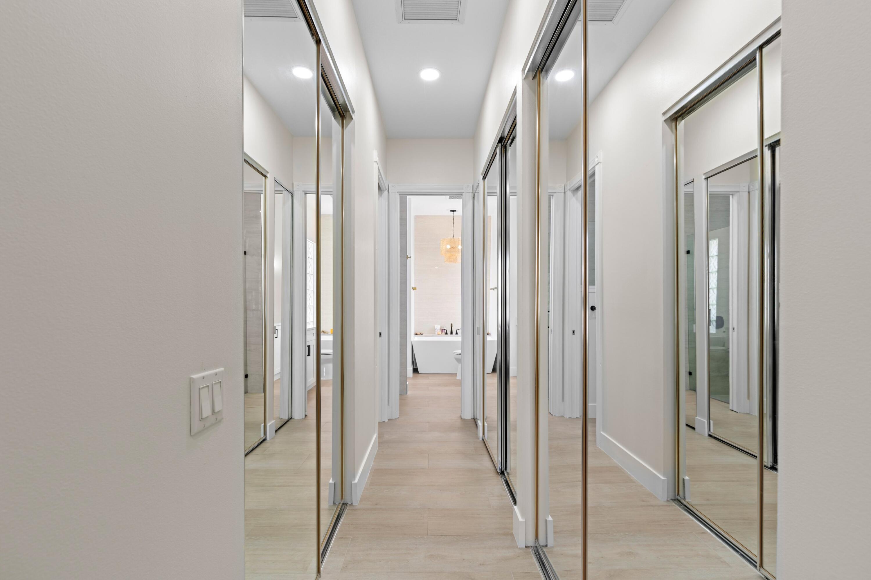 RIVERWALK 12 - Residential