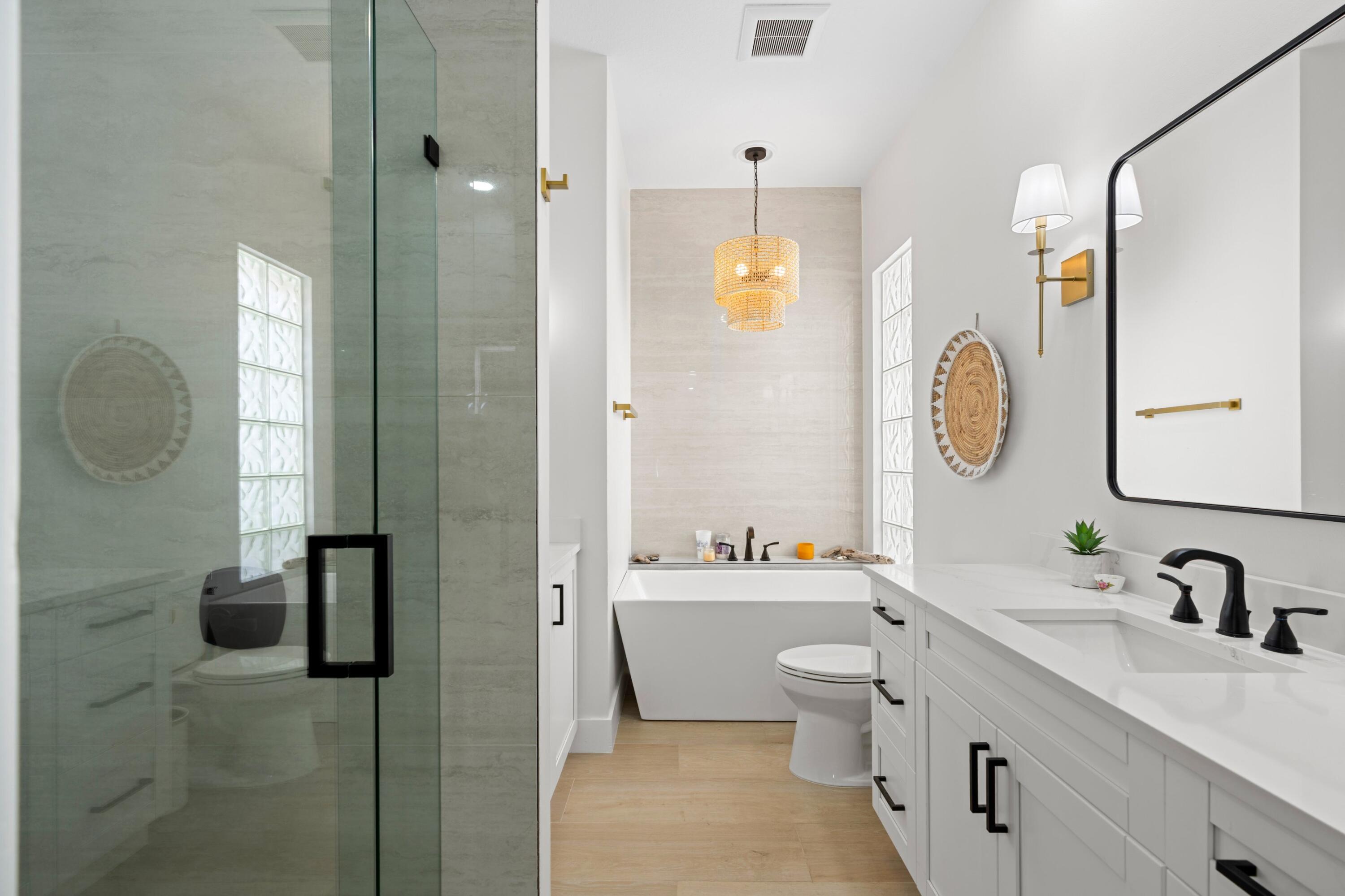 RIVERWALK 12 - Residential