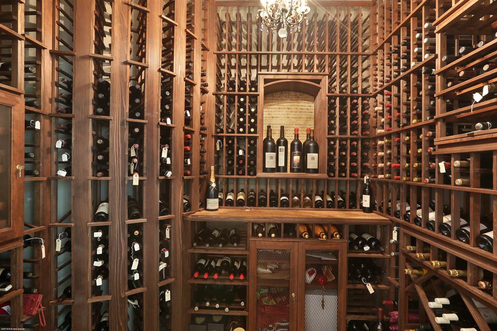 Admirals Cove - Residential