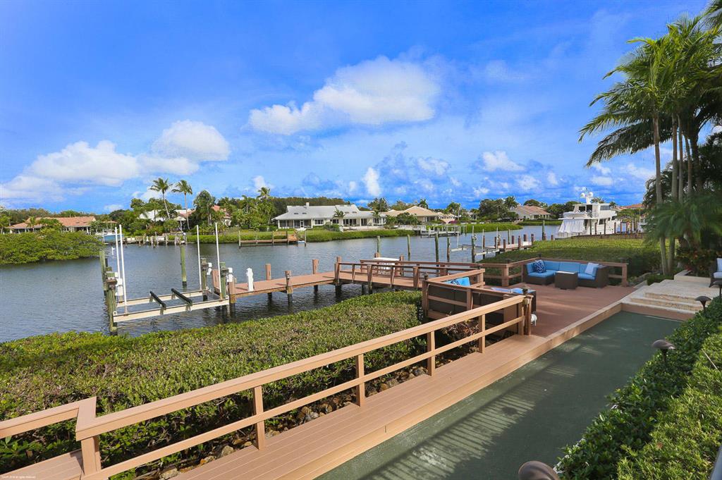 Admirals Cove - Residential
