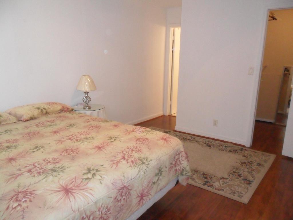 HOLLYBROOK GOLF AND - Residential