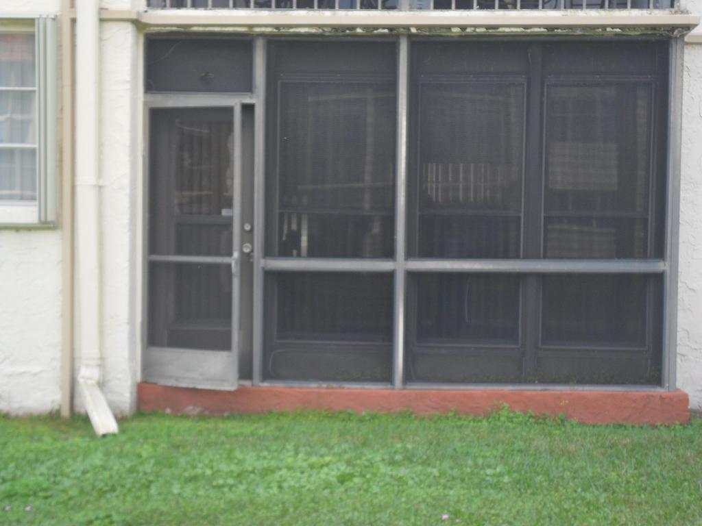 HOLLYBROOK GOLF AND - Residential