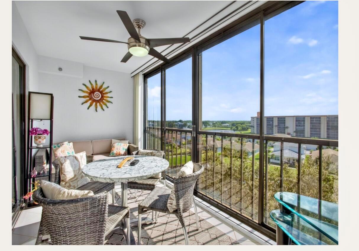 HUNTINGTON LAKES SECTION - Residential