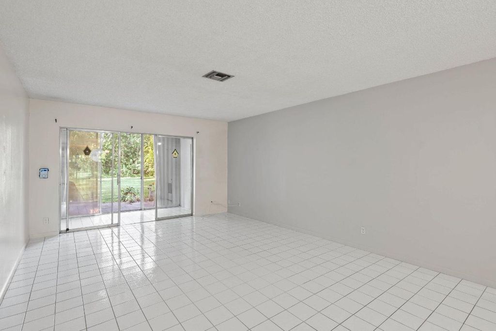 Photo of 1912 Palmland Drive #3, Boynton Beach, FL 33436 (MLS # R11141324)
