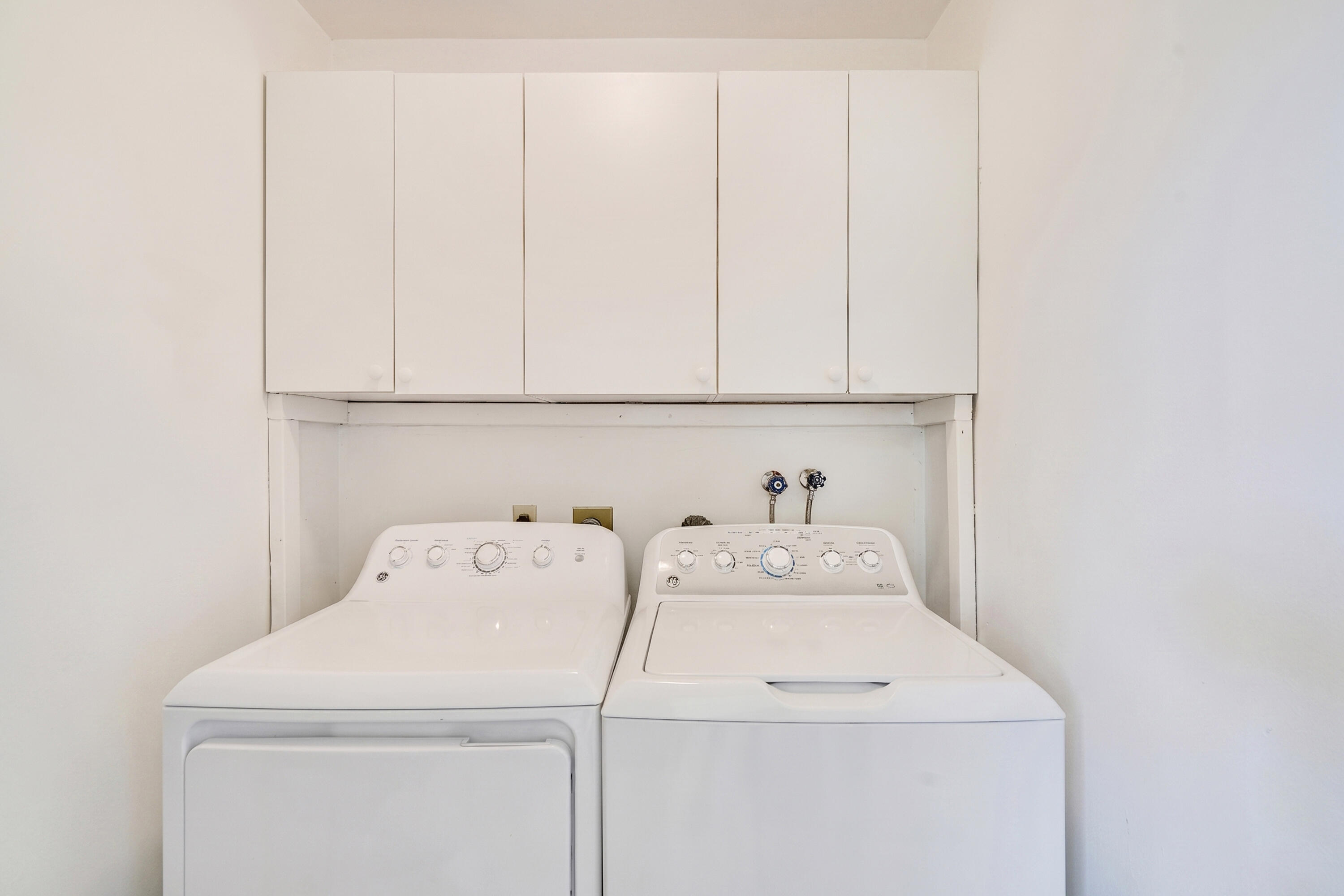 KINGS POINT PIEDMONT CONDOS - Residential