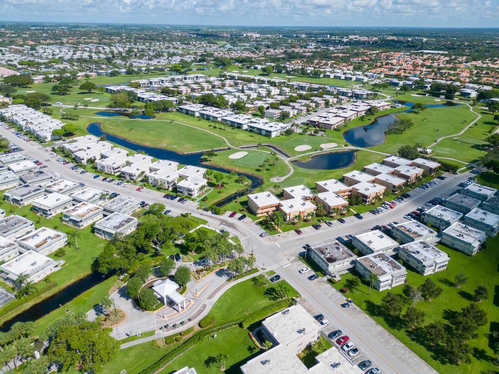 KINGS POINT PIEDMONT CONDOS - Residential