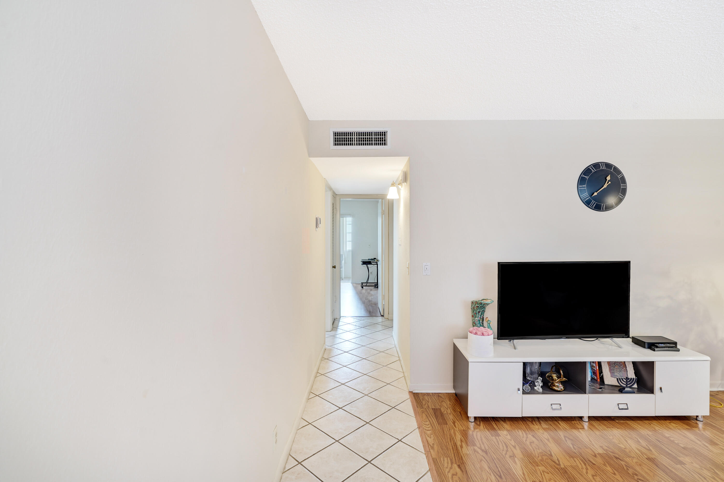KINGS POINT PIEDMONT CONDOS - Residential
