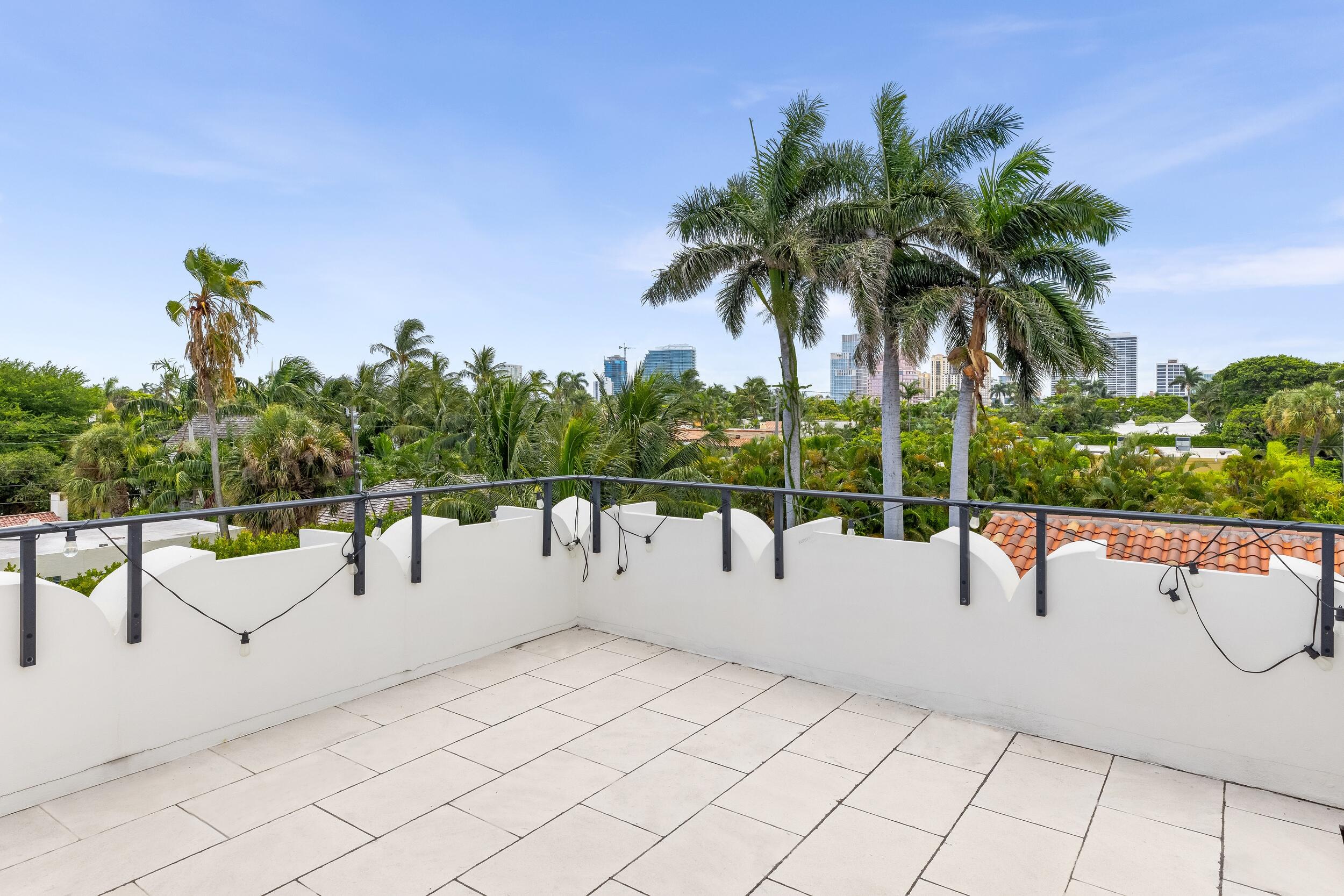 PRIMAVERA ESTATES (MIDDLE SEC) - Residential