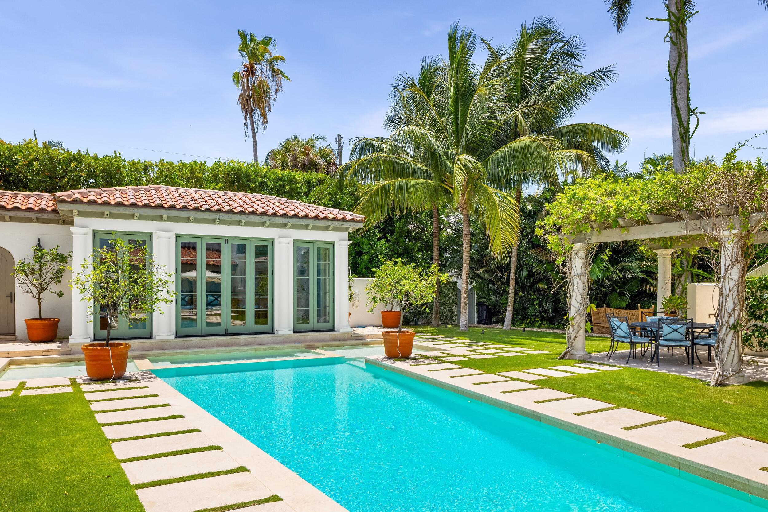 PRIMAVERA ESTATES (MIDDLE SEC) - Residential