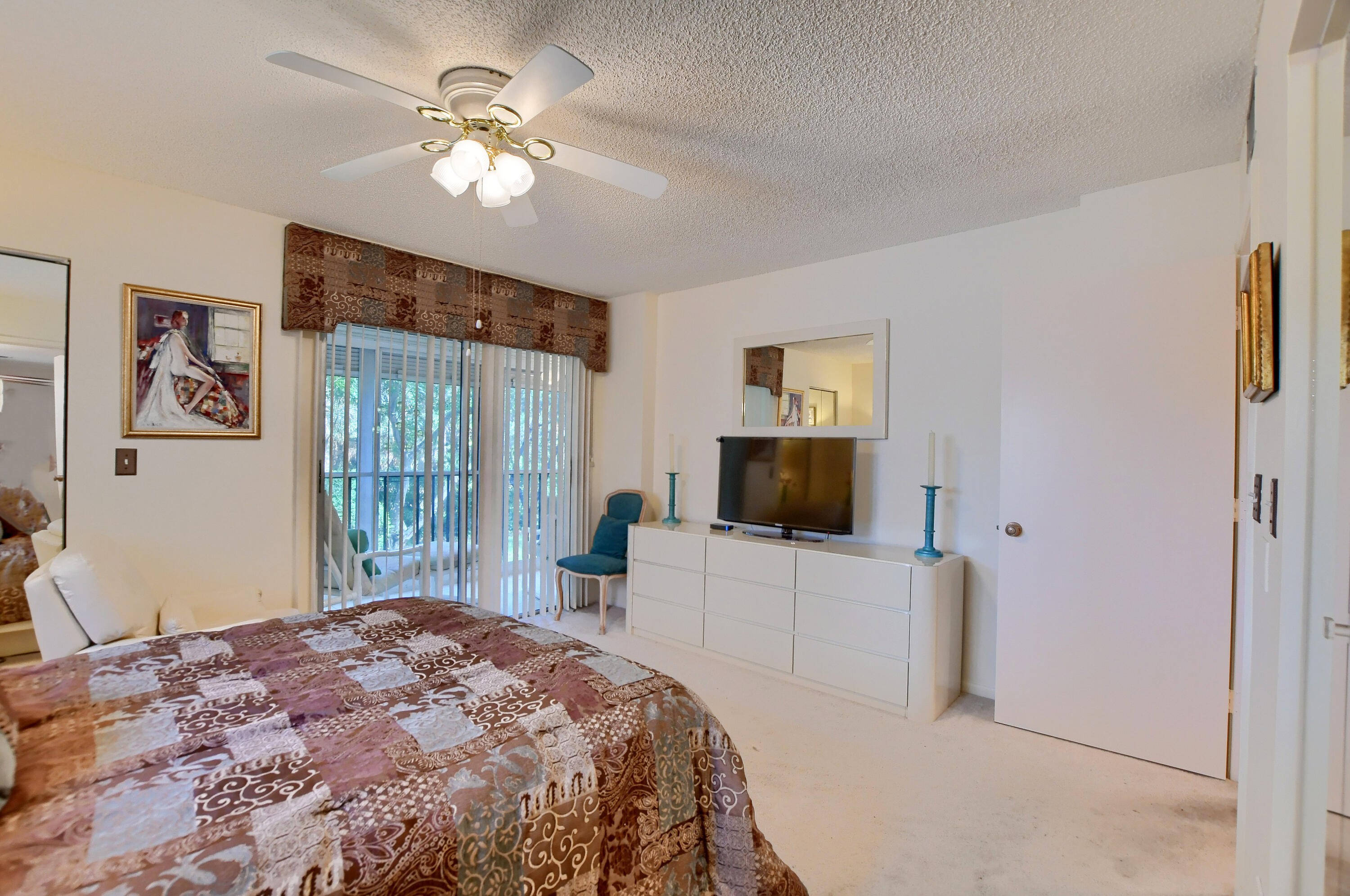 Huntington Lakes - Residential