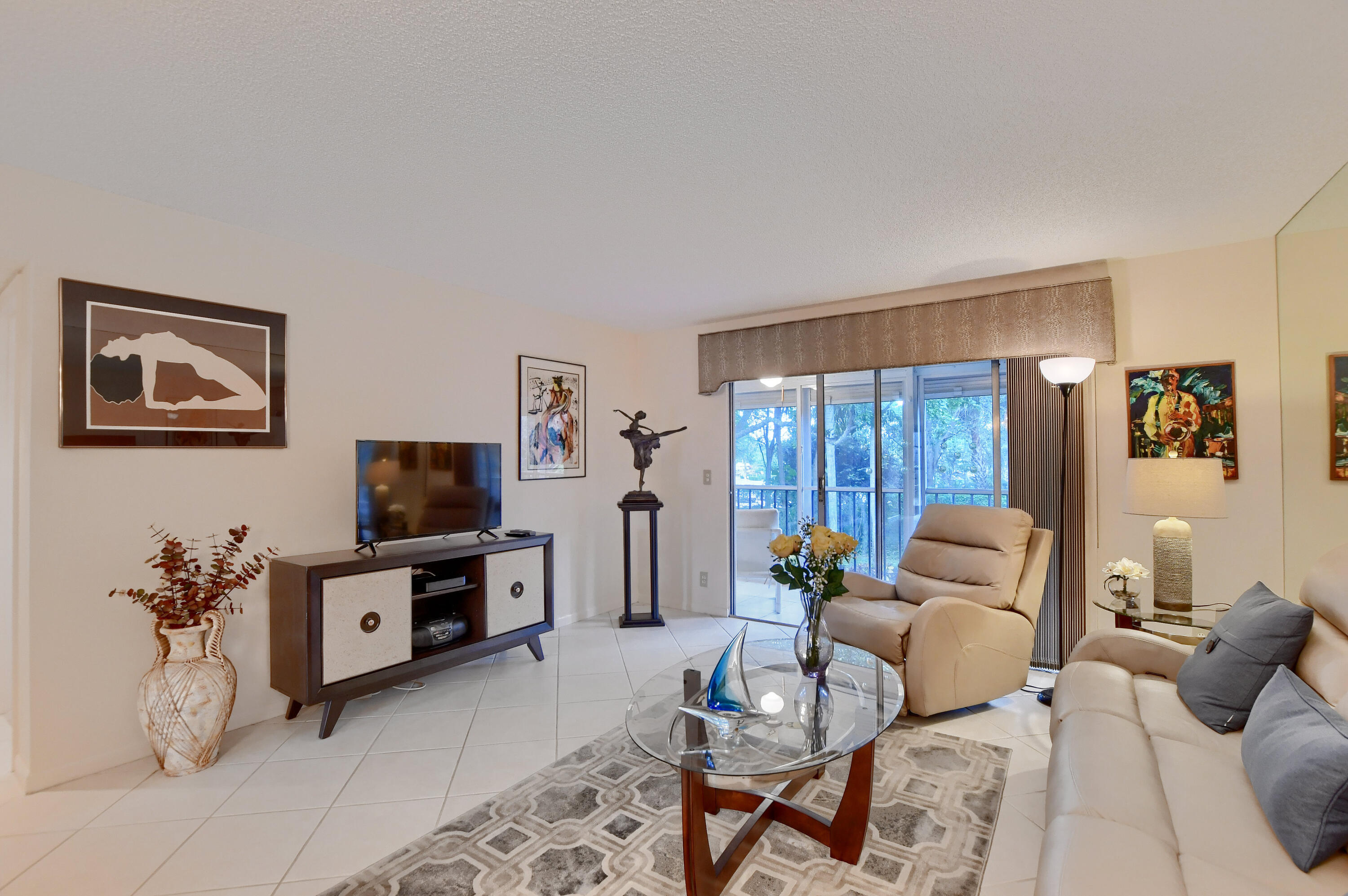 Huntington Lakes - Residential