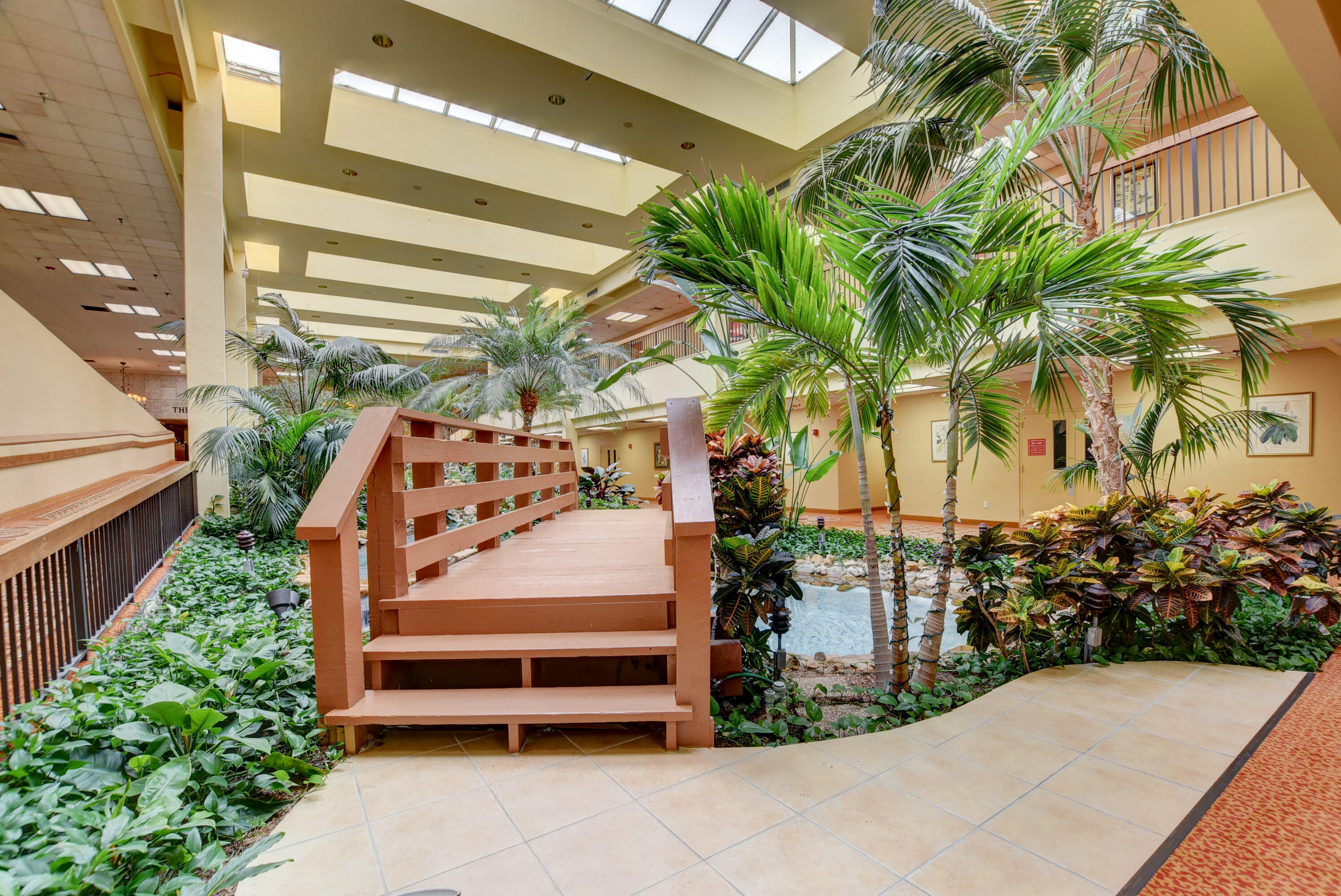 Huntington Lakes - Residential