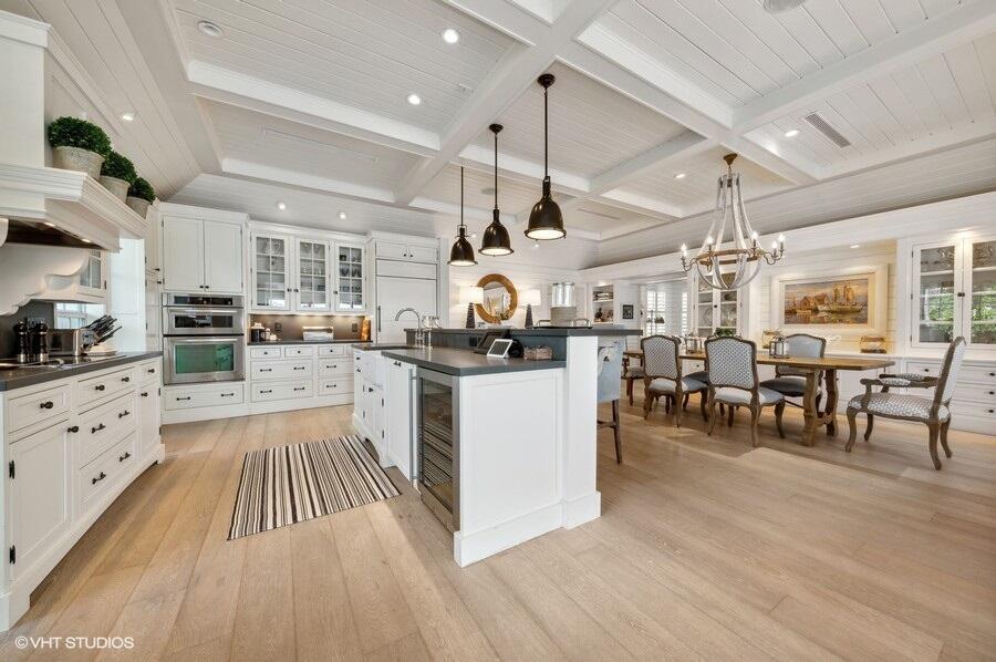 OLD PORT VILLAGE 1 - Residential