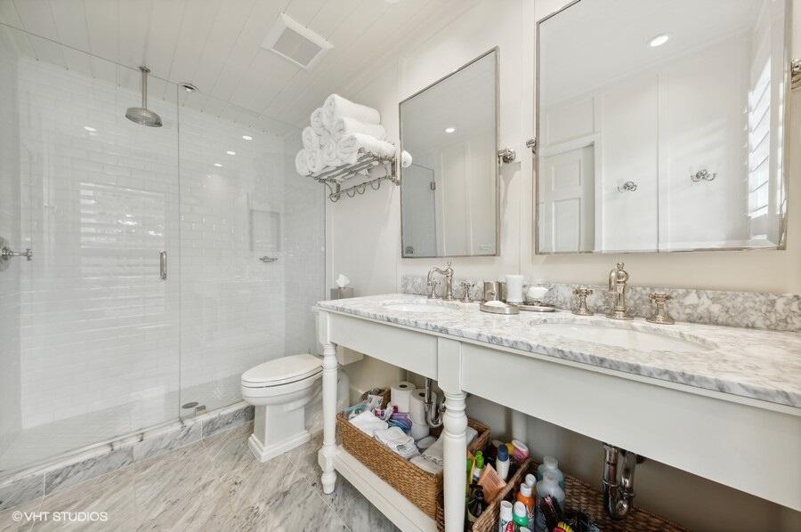 OLD PORT VILLAGE 1 - Residential