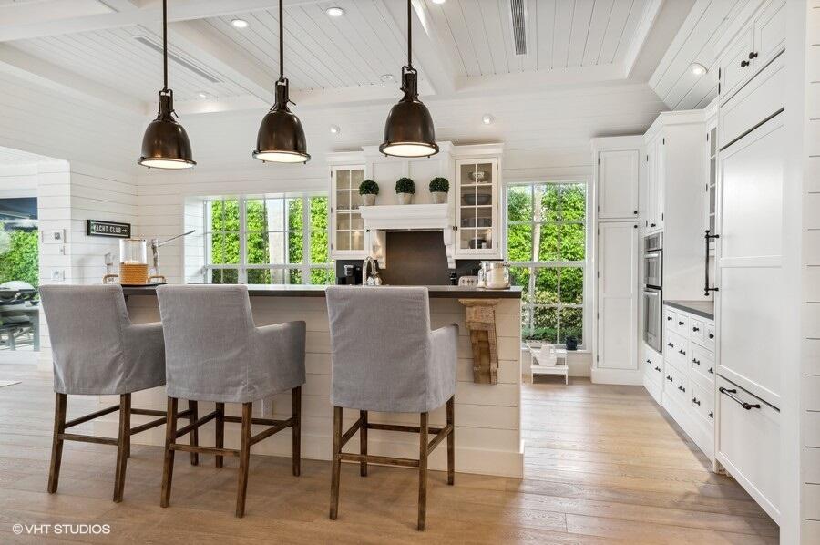 OLD PORT VILLAGE 1 - Residential