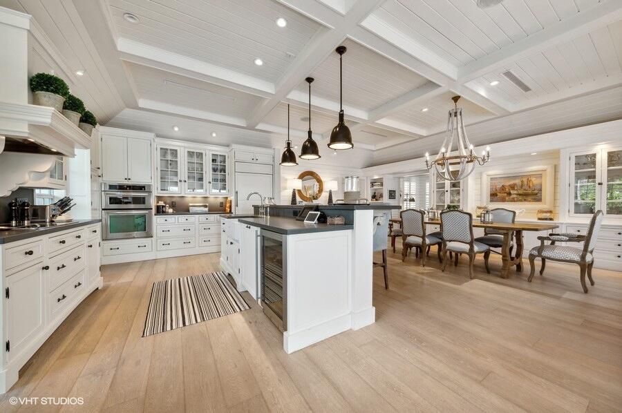 OLD PORT VILLAGE 1 - Residential