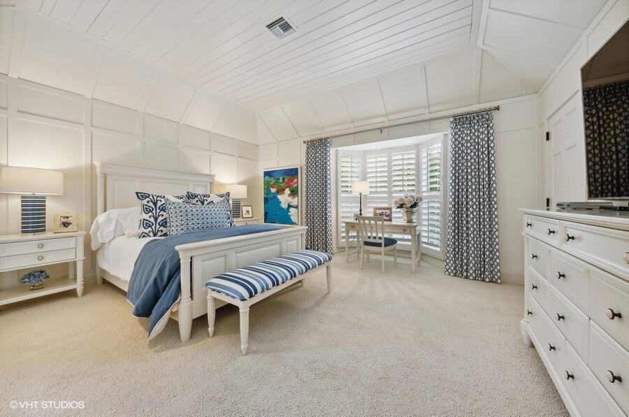 OLD PORT VILLAGE 1 - Residential