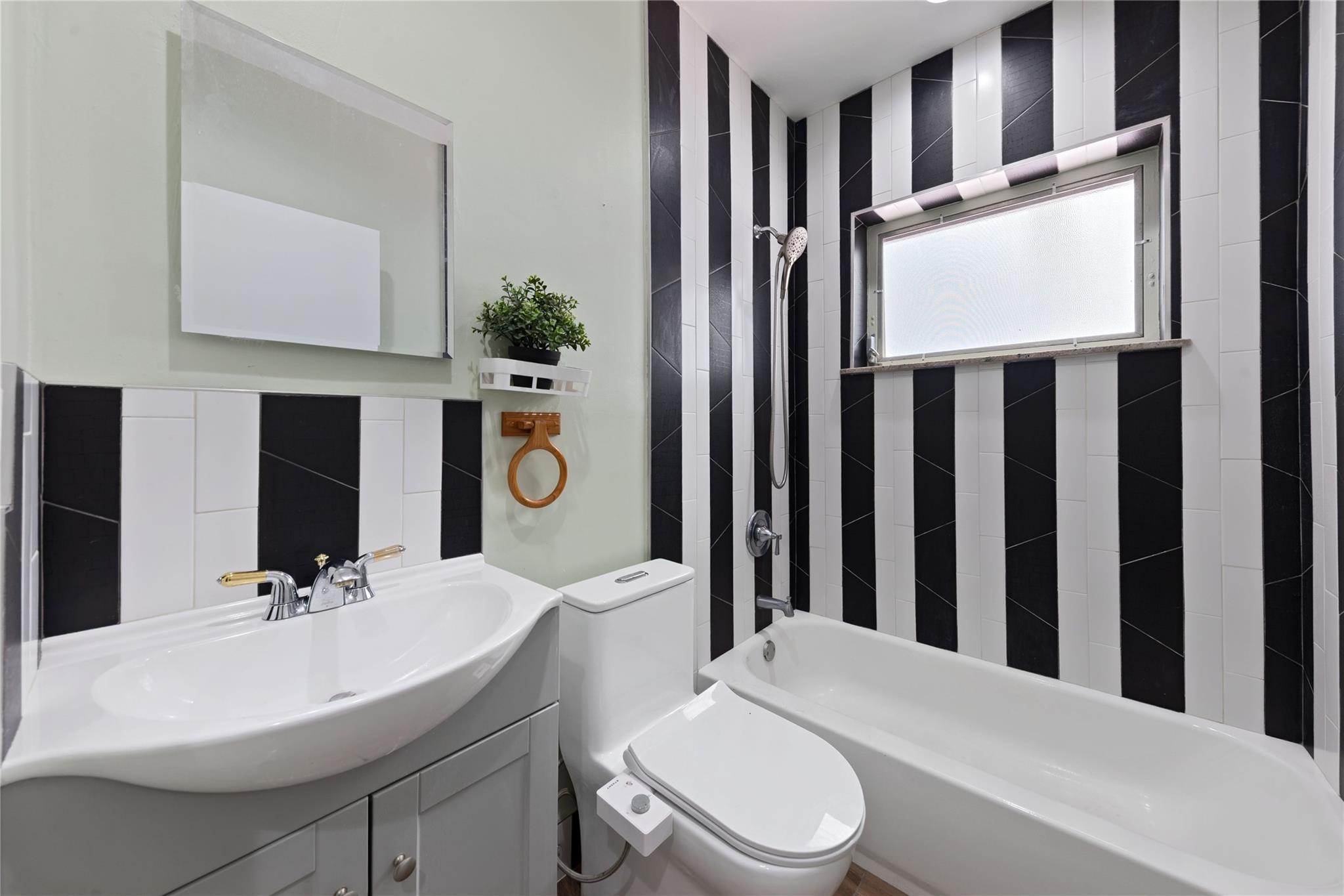 Fulford By Sec K - Residential