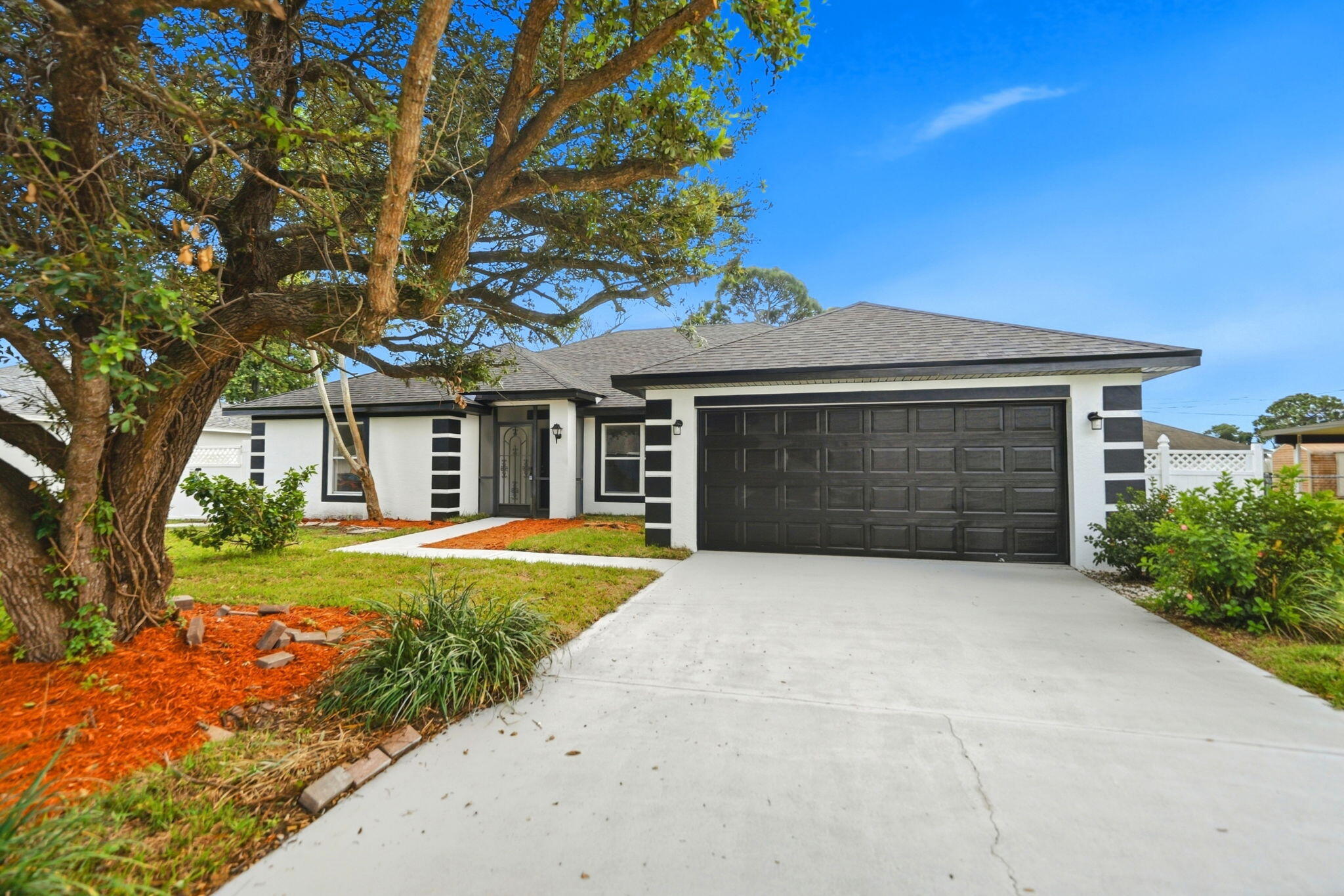 942 SW JOHN MACCORMACK Terrace