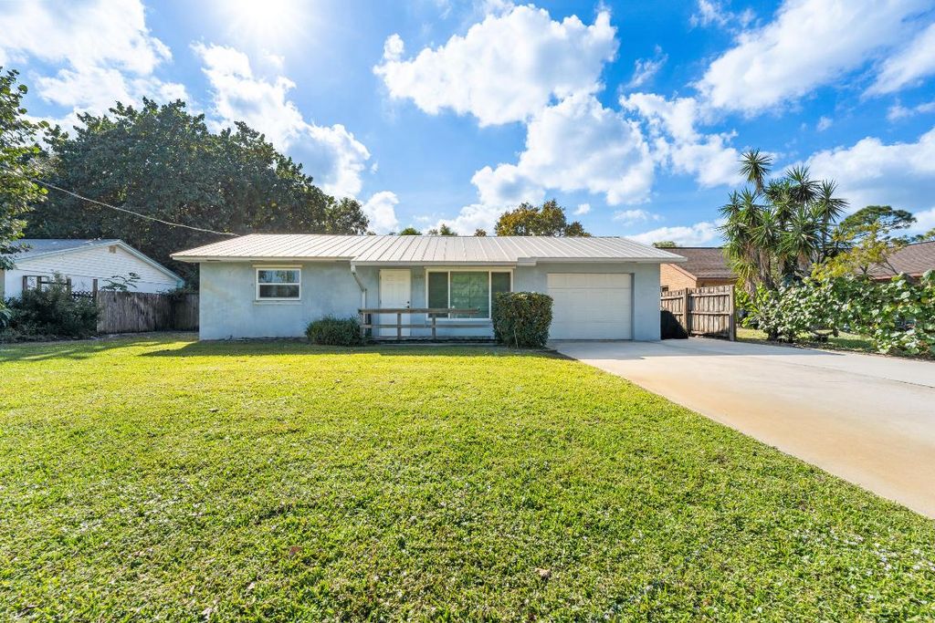 Photo of 8756 SE Sunset Drive, Hobe Sound, FL 33455 (MLS # R11141742)