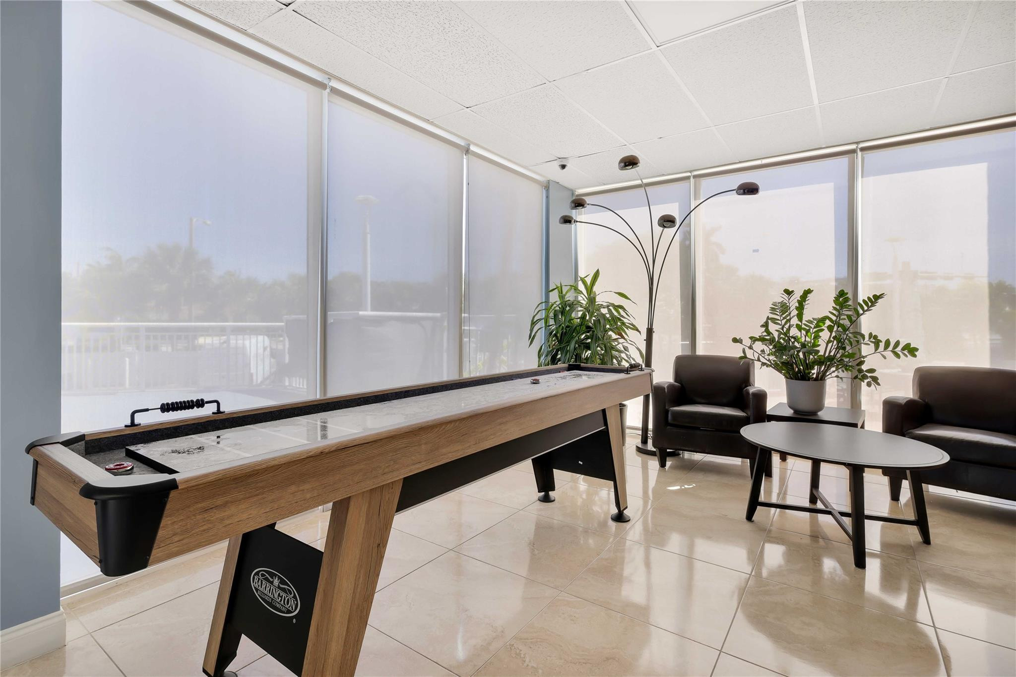 Embassy Tower - Residential