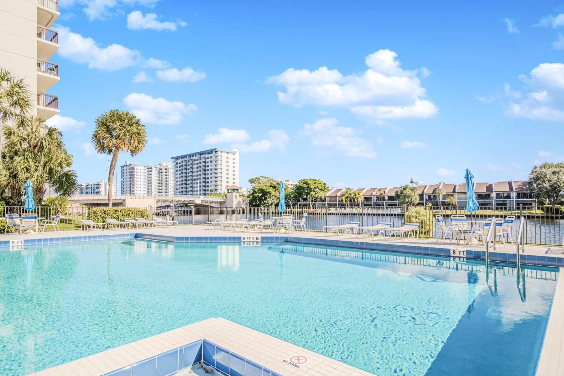 VOYAGER CONDO - Residential