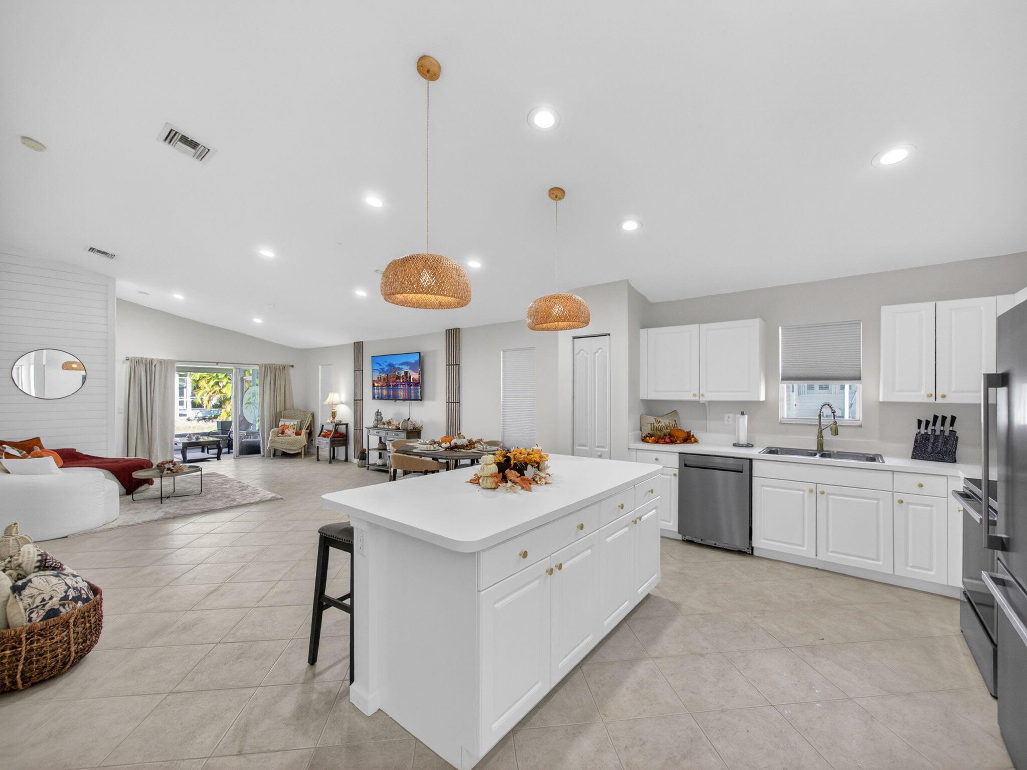 ST LUCIE FALLS - Residential Lease