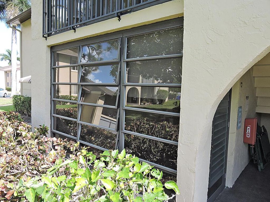 Photo of 312 Pine Ridge Circle #C-1, Greenacres, FL 33463 (MLS # R10926477)