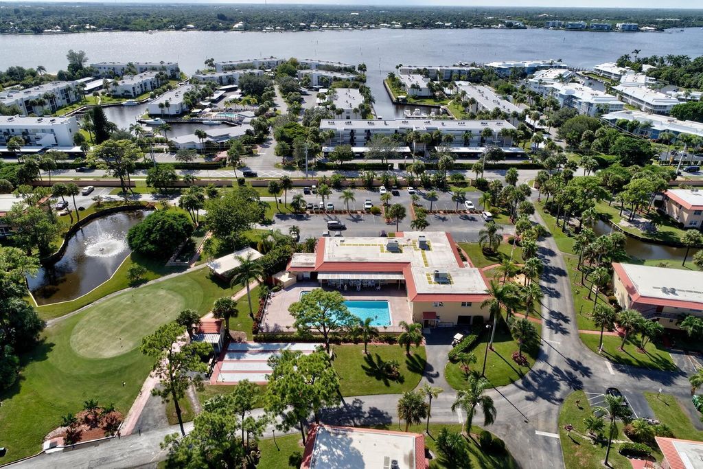 Photo of 1907 SW Palm City Road #Apt F, Stuart, FL 34994 (MLS # R10658876)