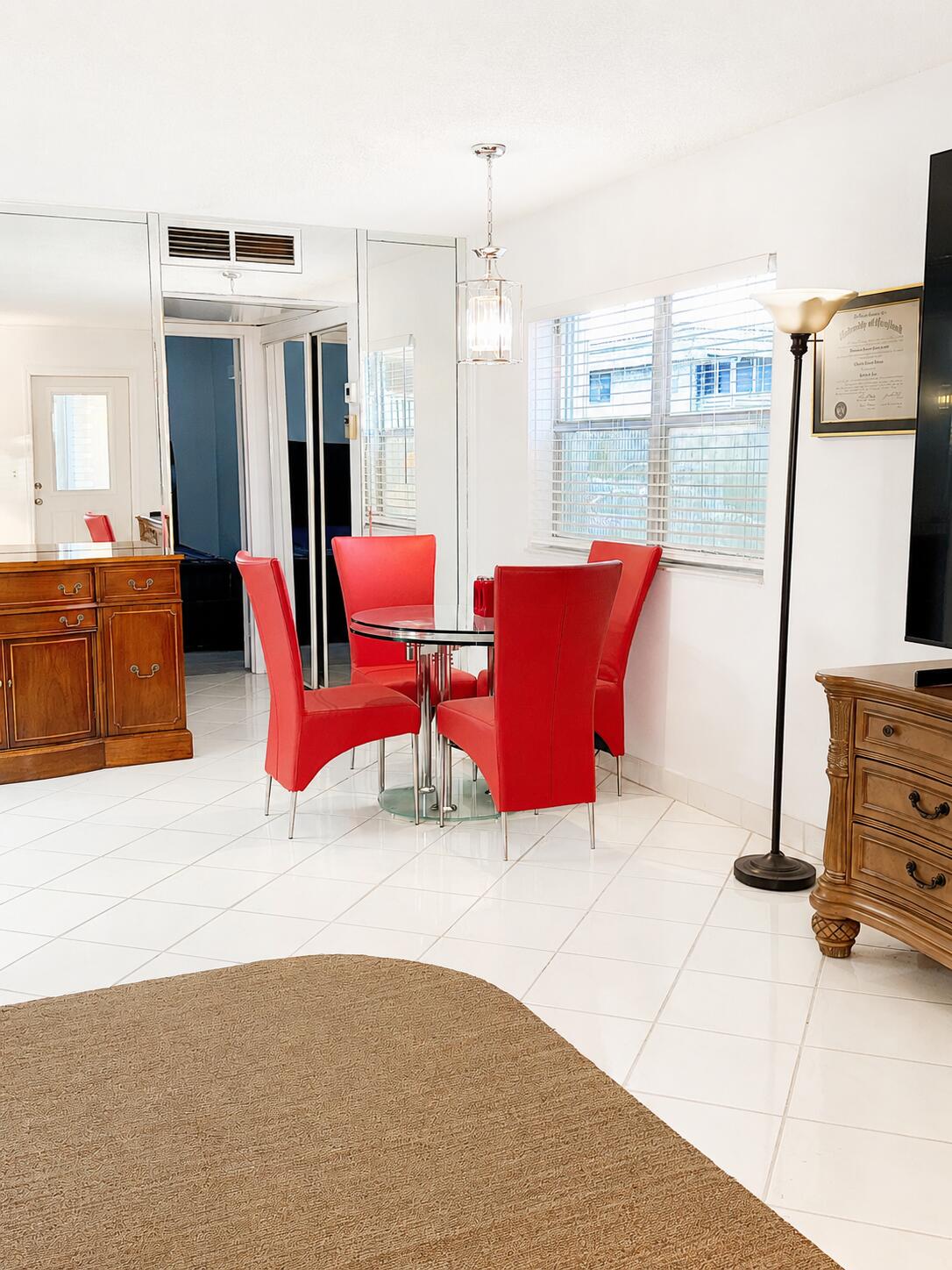 KINGS POINT - Residential