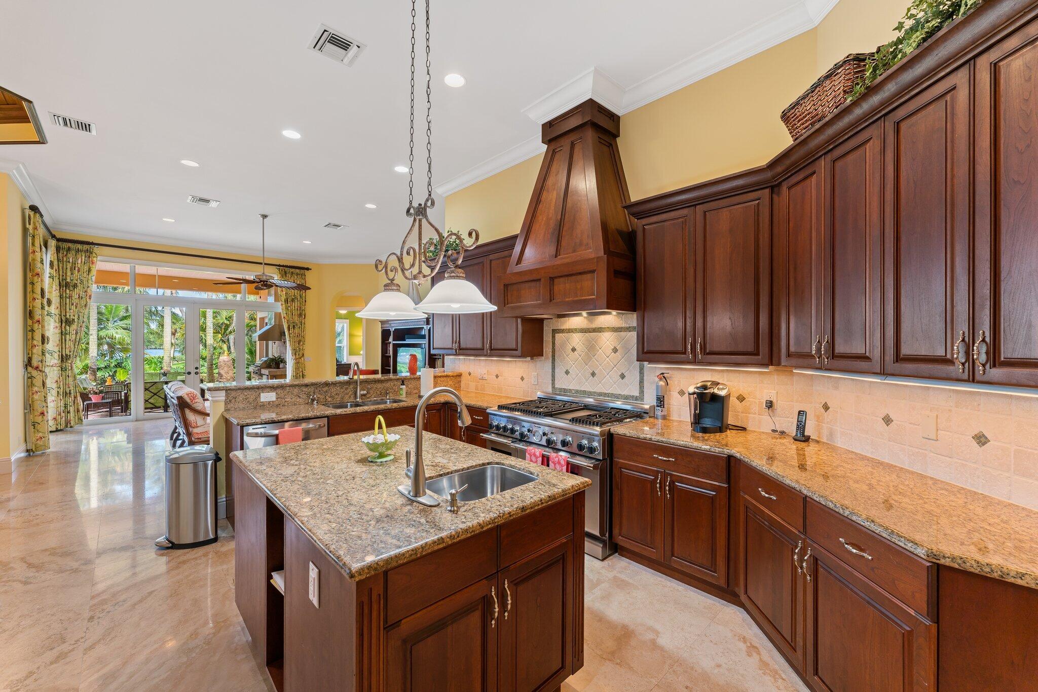 Country Club Point - Residential