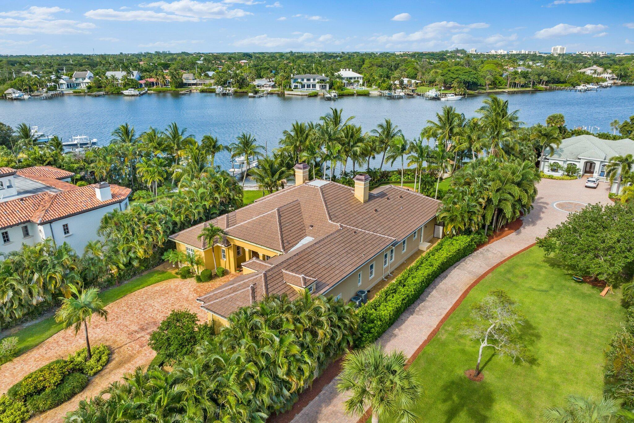 Country Club Point - Residential