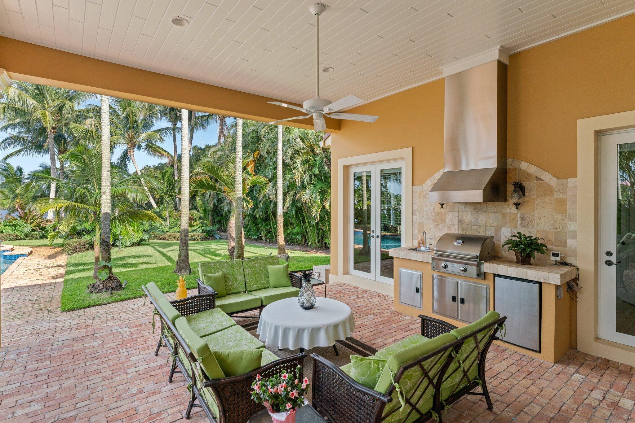 Country Club Point - Residential