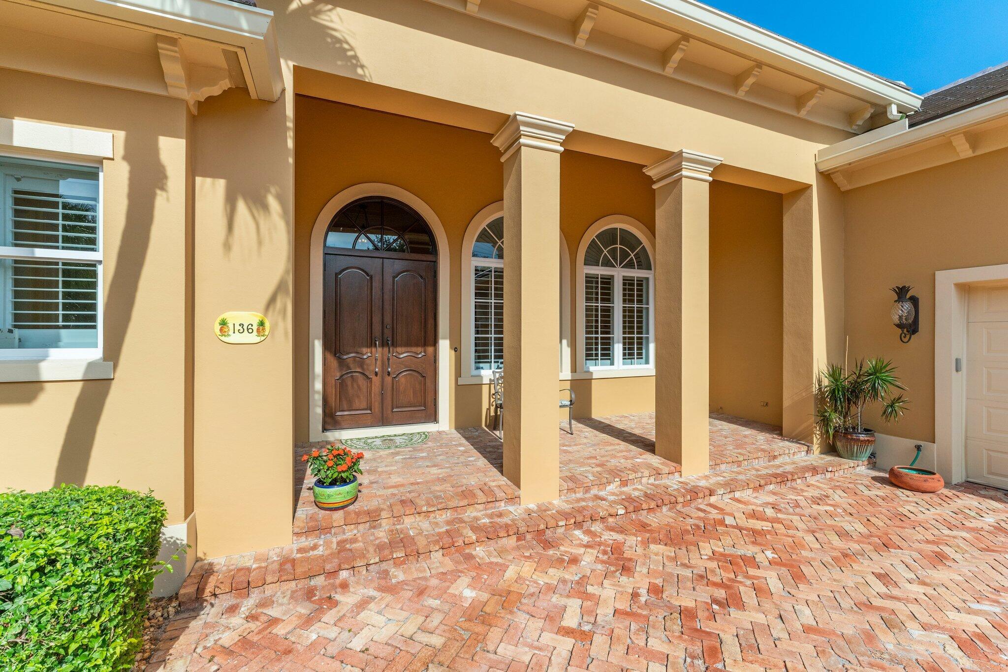 Country Club Point - Residential