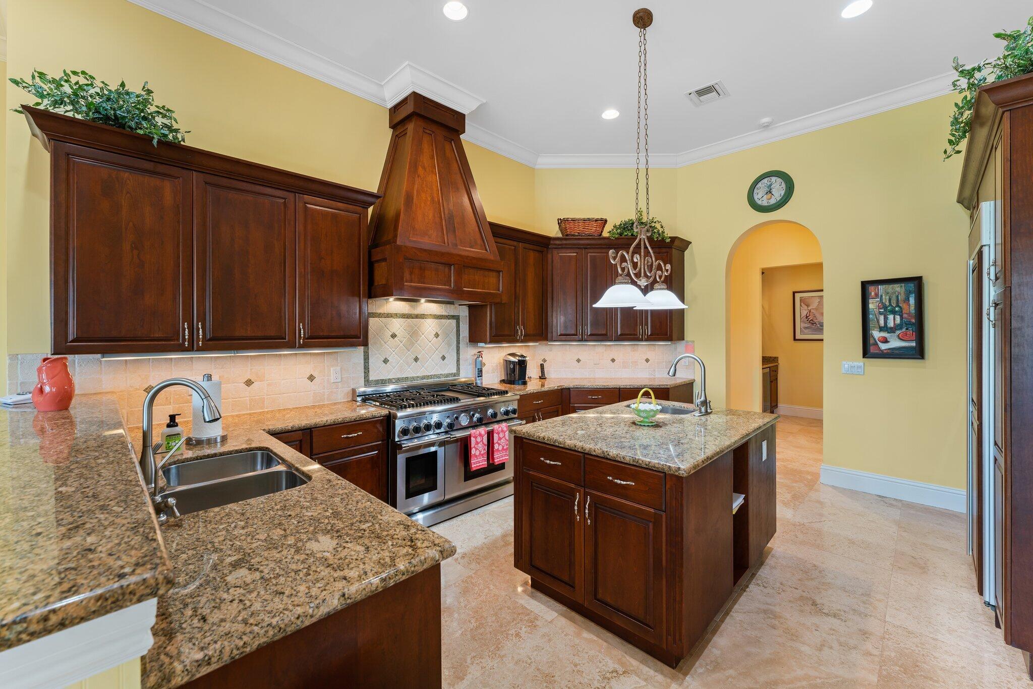 Country Club Point - Residential