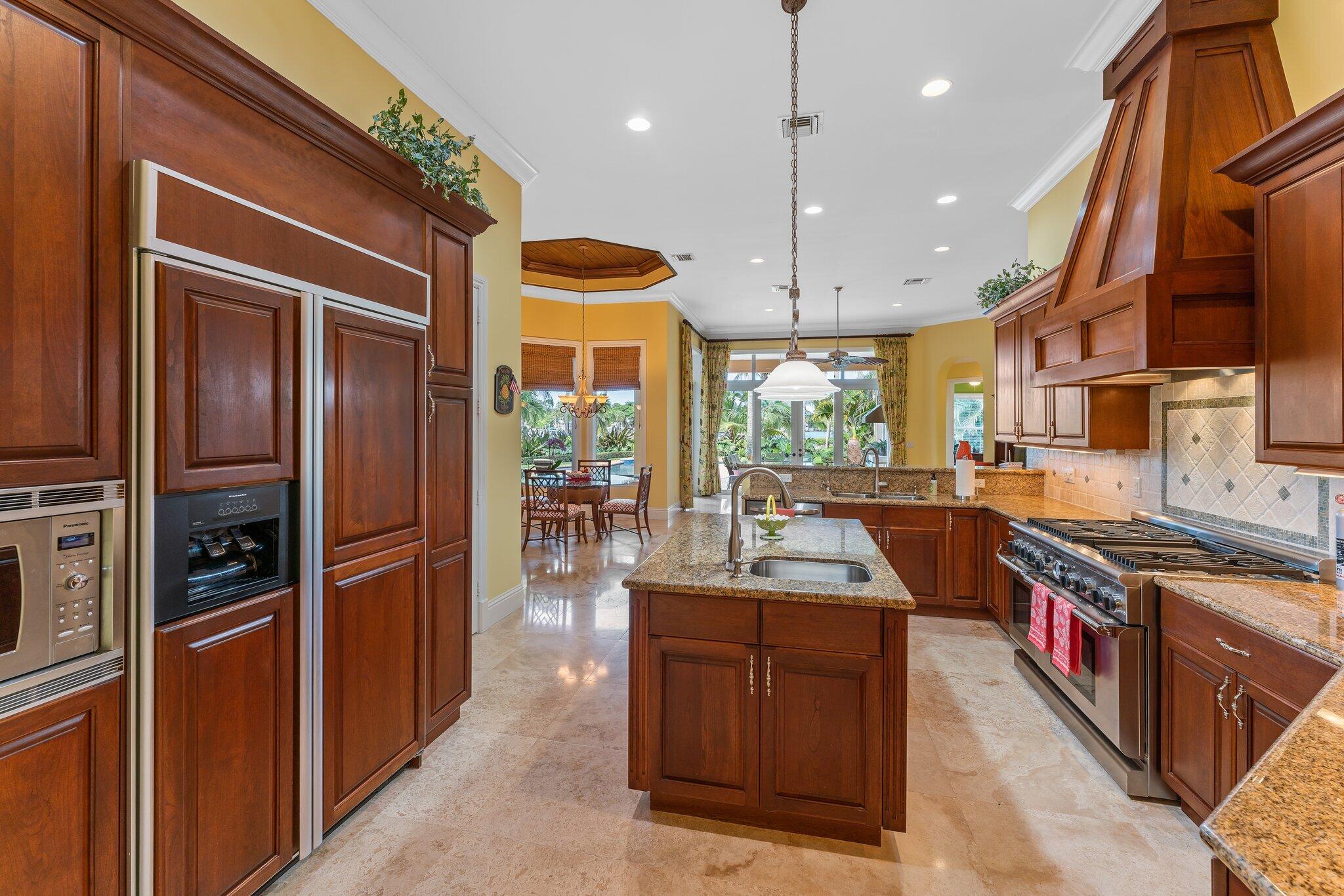 Country Club Point - Residential