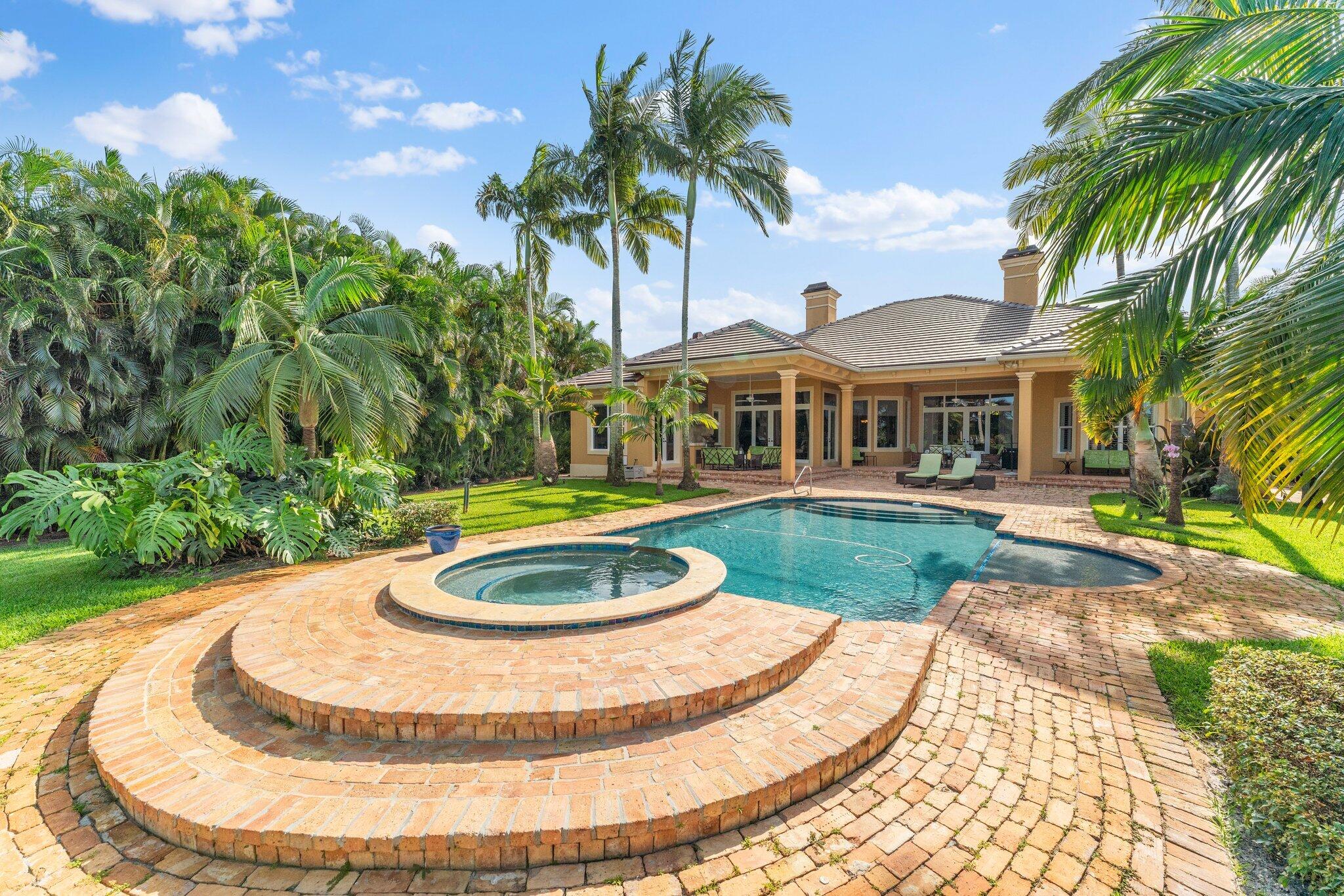 Country Club Point - Residential