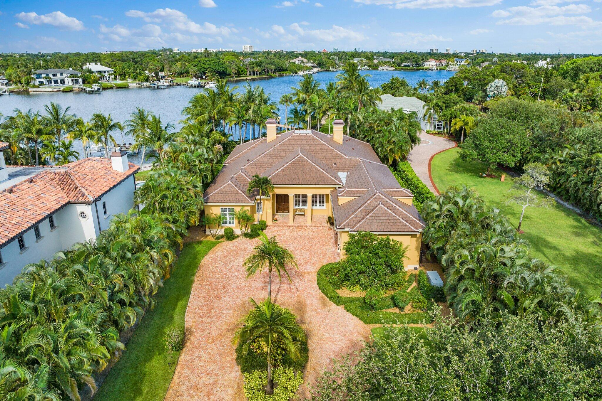 Country Club Point - Residential