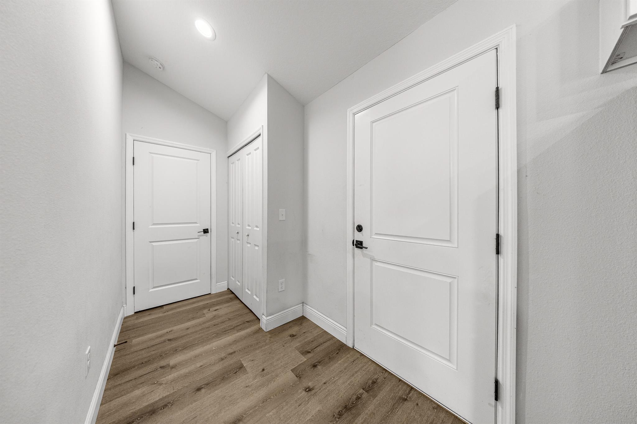 OCALA RDG UN 03 - Residential Lease