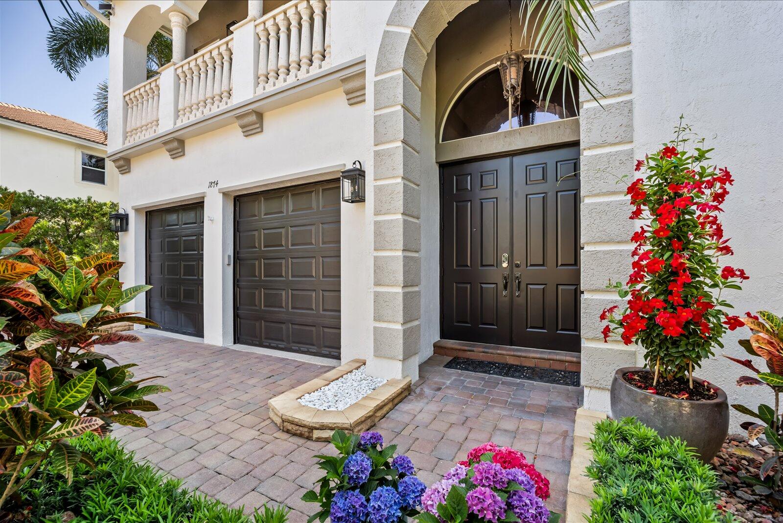 1874 Wood Glen Circle