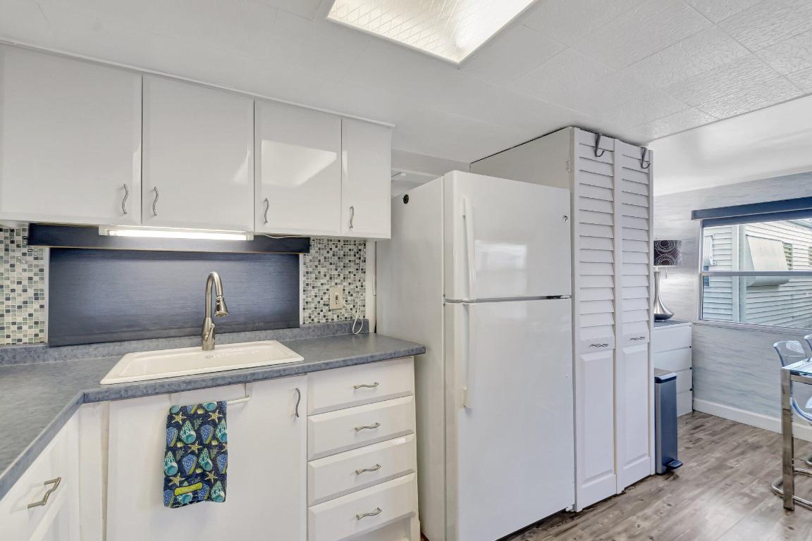 BRINY BREEZES INC - Residential