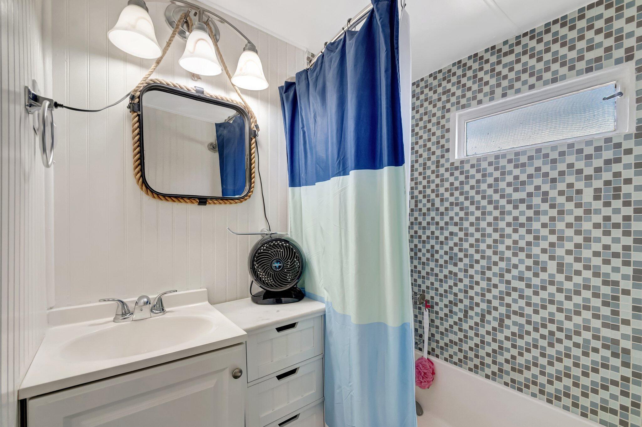 BRINY BREEZES INC - Residential